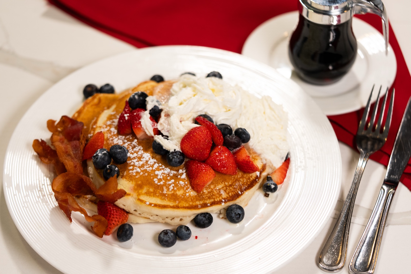 Pancakes with berries
